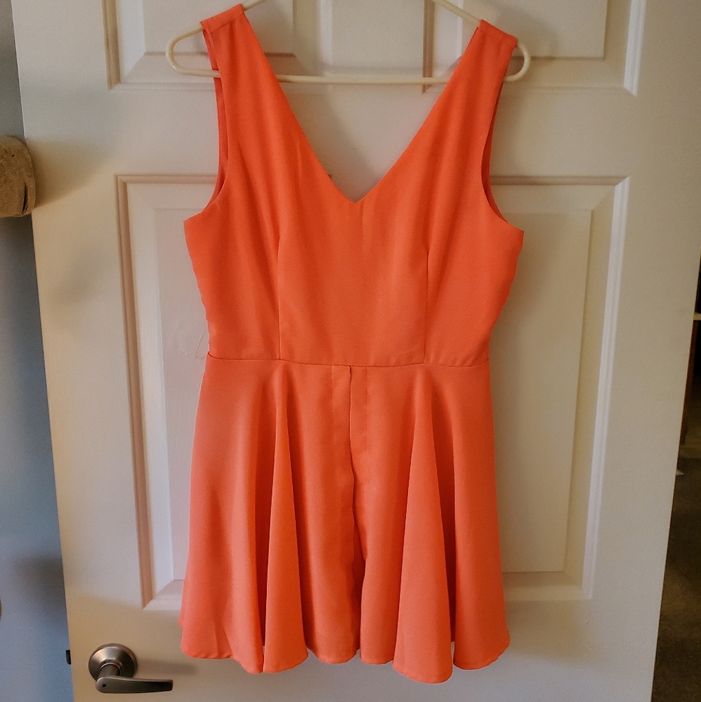 *DONATING 4/30/24* Lush Skort Romper - Picture 1 of 6